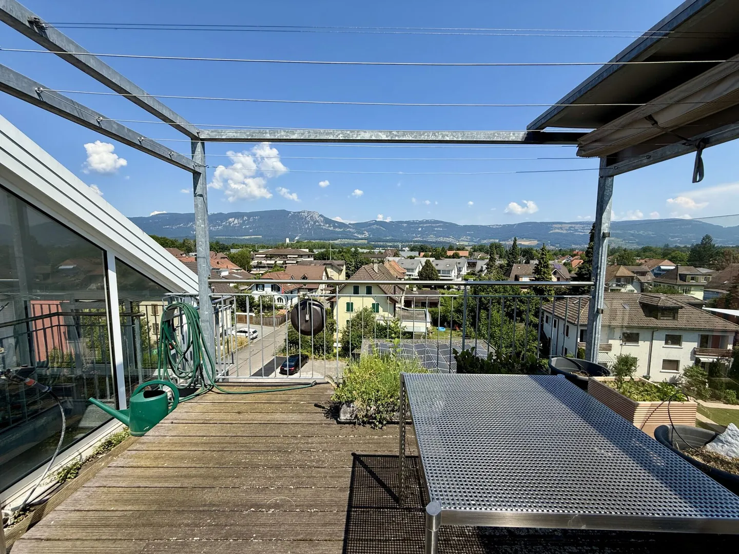 Multi-family house with commercial share and PV system in the core zone - Photo 13 of 13