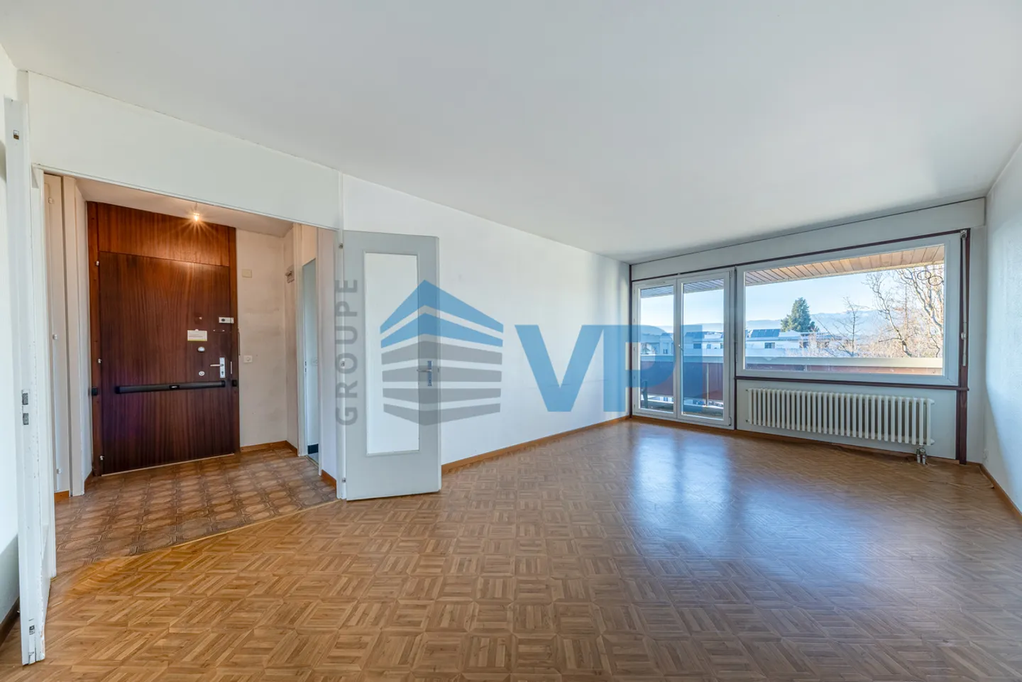 BEAUTIFUL 4-ROOM APARTMENT WITH LOGGIAS AND VIEW OF THE SALÈVE - Photo 1 of 7