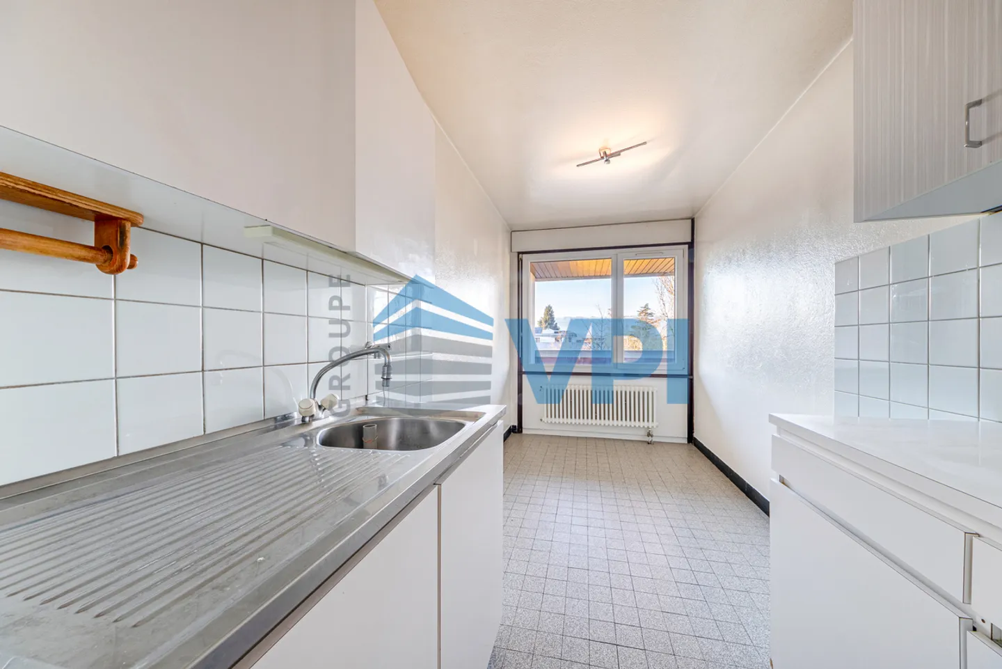 BEAUTIFUL 4-ROOM APARTMENT WITH LOGGIAS AND VIEW OF THE SALÈVE - Photo 2 of 7