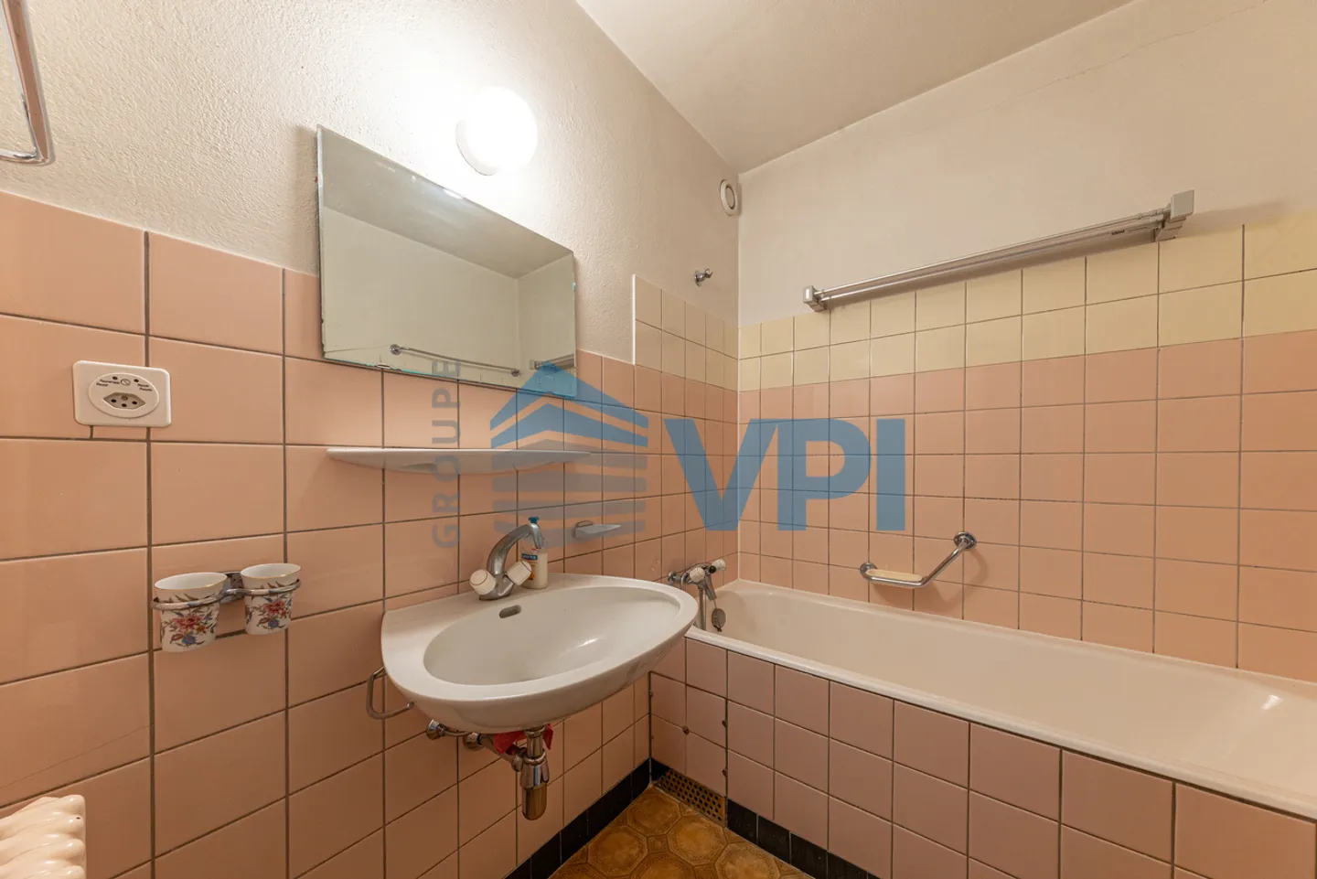 BEAUTIFUL 4-ROOM APARTMENT WITH LOGGIAS AND VIEW OF THE SALÈVE - Photo 6 of 7