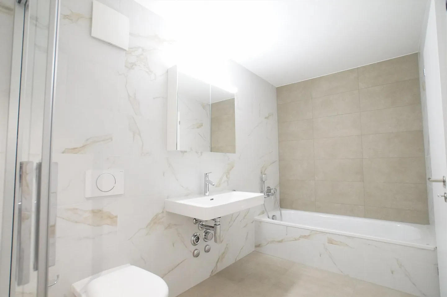 Appartement sous les combles spacieux de 4,5 pièces au cœur d'Inwil - Photo 7 sur 8