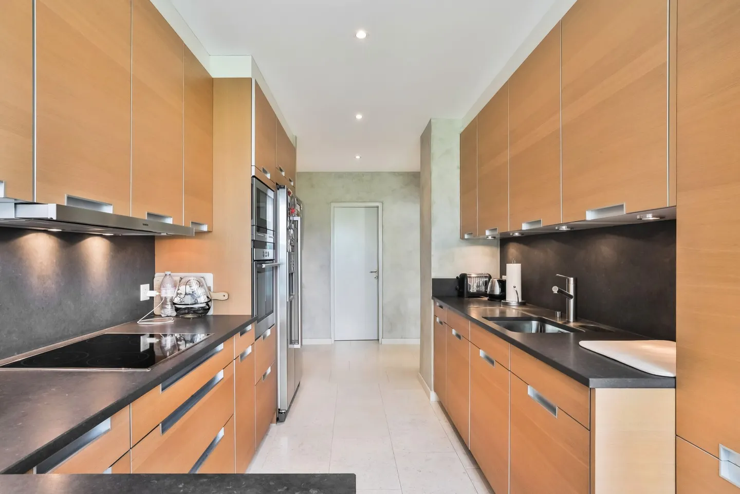 Appartamento elegante in un quartiere residenziale a Champel in vendita in SI - Foto 4 di 9