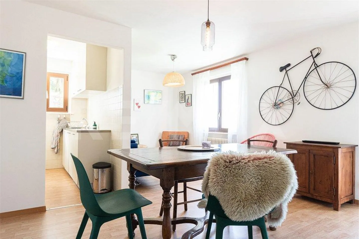 Semi-detached house with a view - Photo 7 of 13