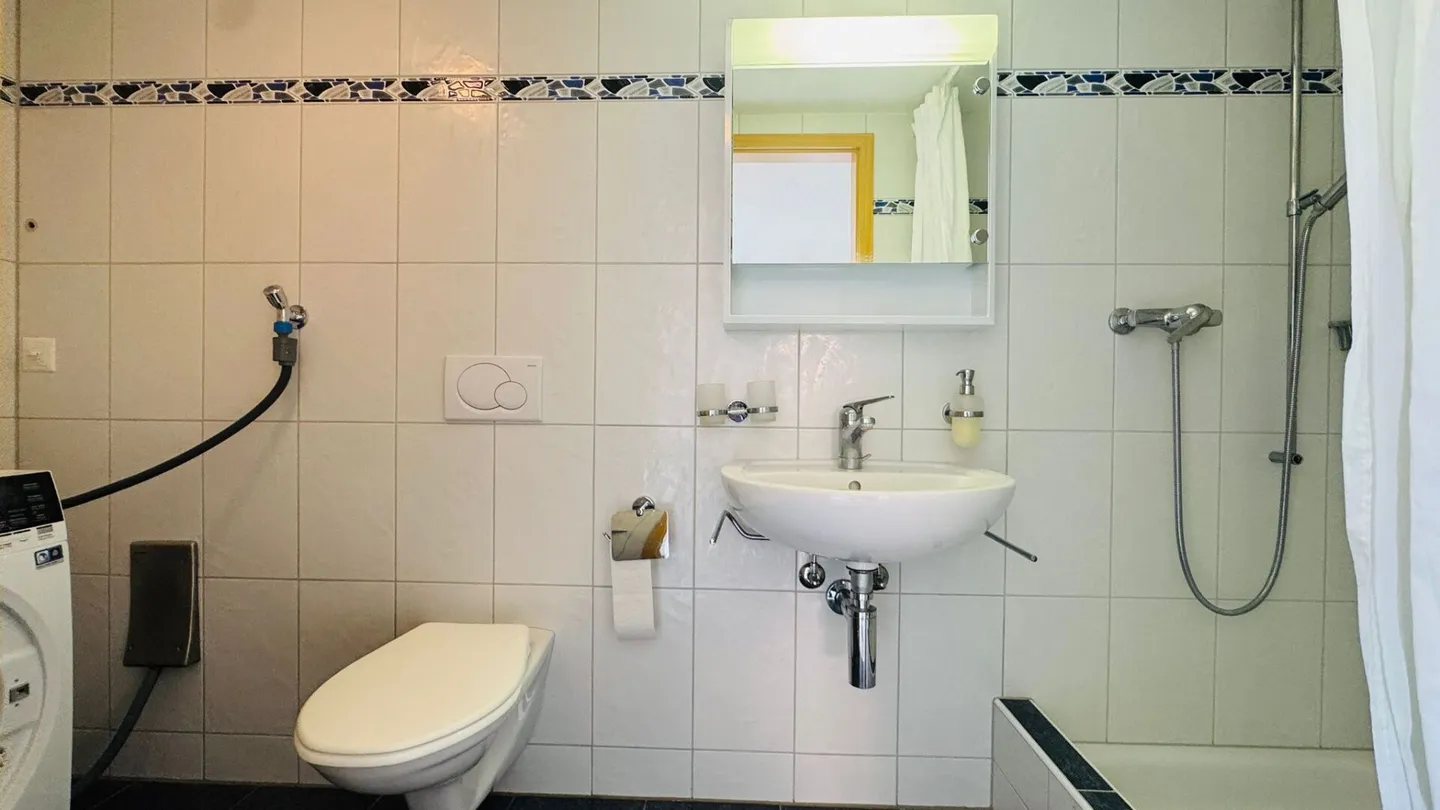 Appartamento 5 stanze con diverse terrazze e un posto auto incluso - Foto 8 di 16