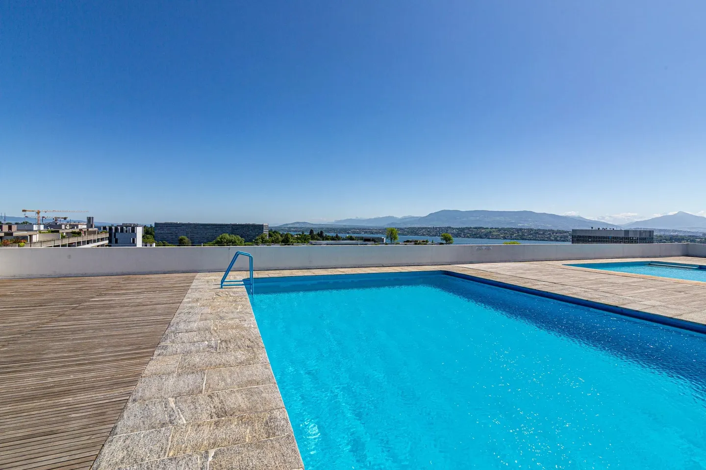 Appartamento di Lusso con Vista Lago - Foto 1 di 2