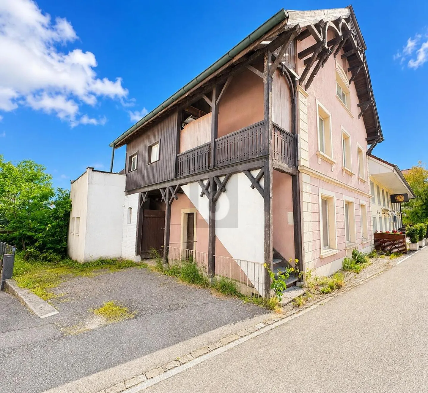 Mehrfamilienhaus mit grosser Terrasse - Foto 5 von 6