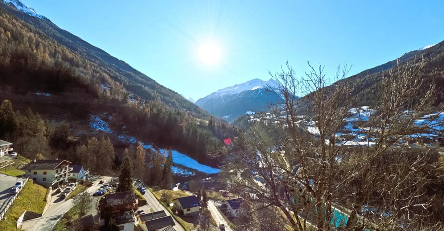 Charming 3.5-room apartment fully renovated in the heart of Vissoie - Photo 11 of 15