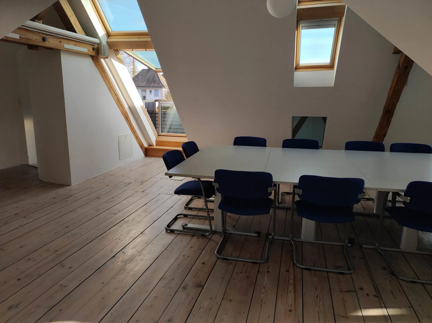 Beauty - Photo 3 of 8