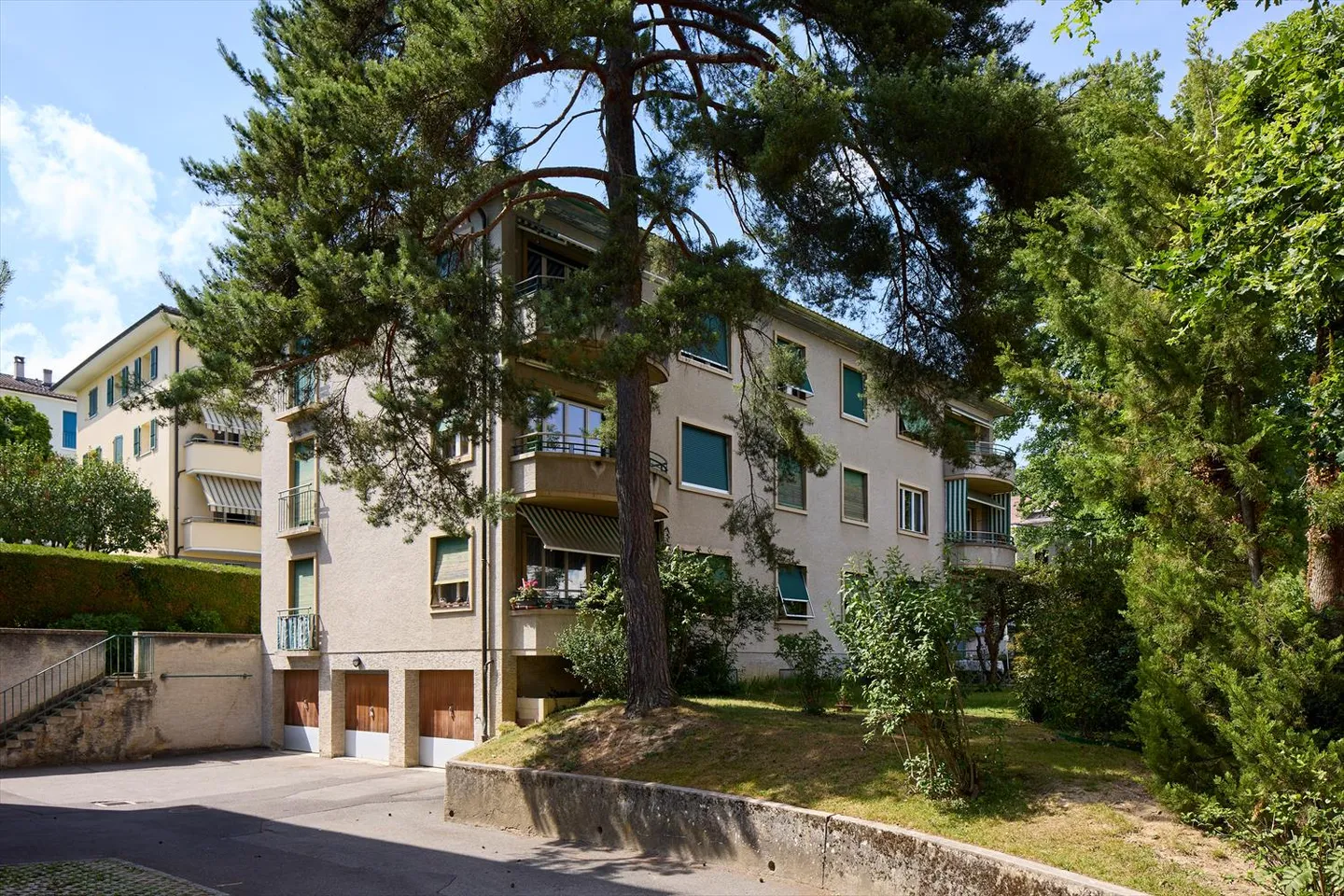 Appartamento 4 stanze - Foto 1 di 3