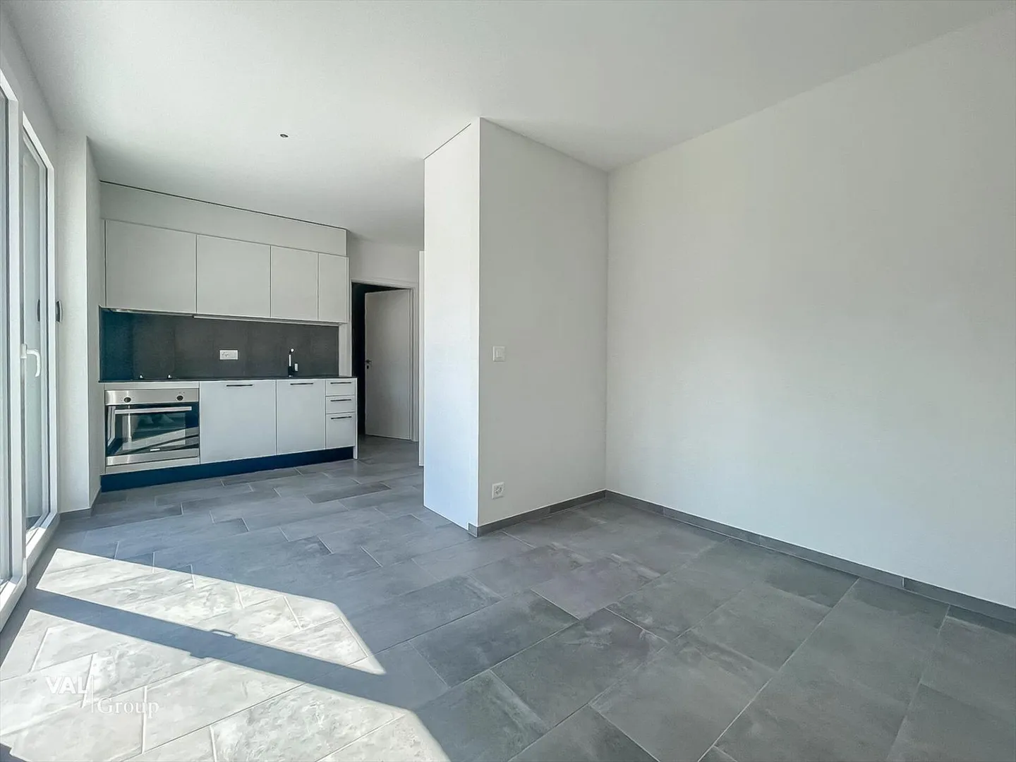 Studio in der Stadt Sion mit Terrasse und Rasen - Foto 1 von 3