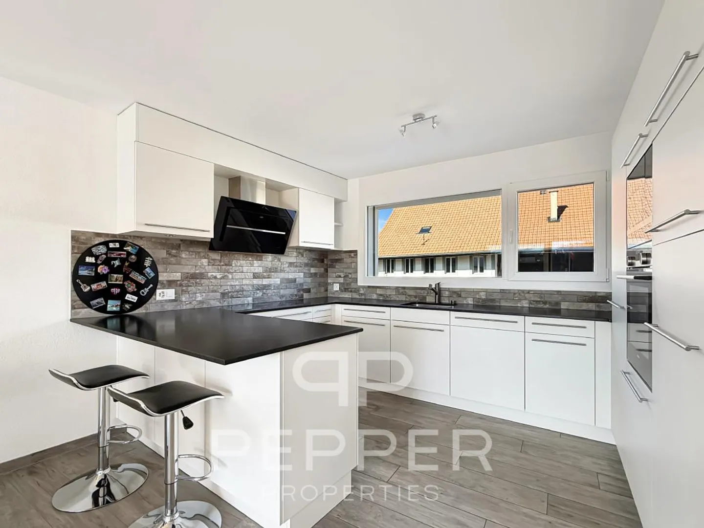 Modernité, confort et performance au coeur de Porsel - Photo 3 of 13