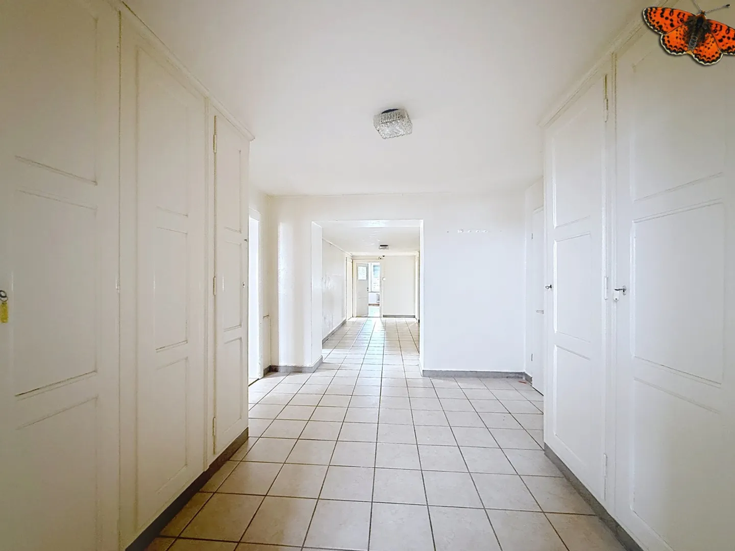 Spacious Family Apartment in Village - Photo 10 of 12