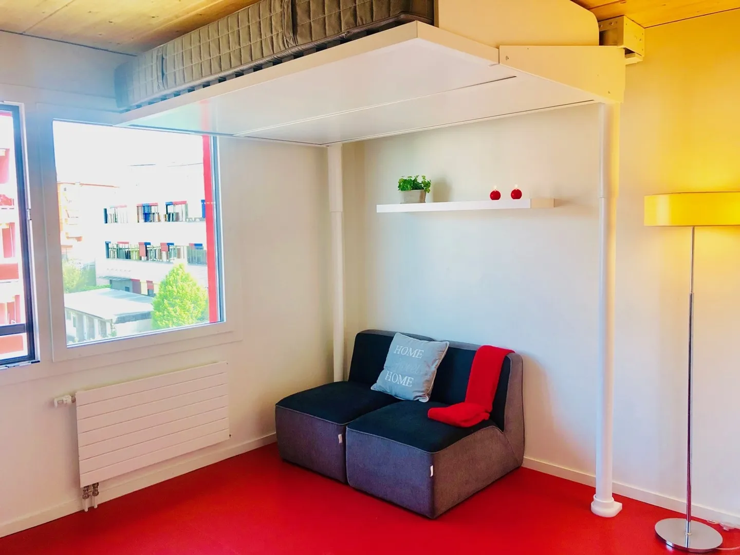 A furnished studio - Good offer CHF 300.00 is being offered! - Photo 1 of 8