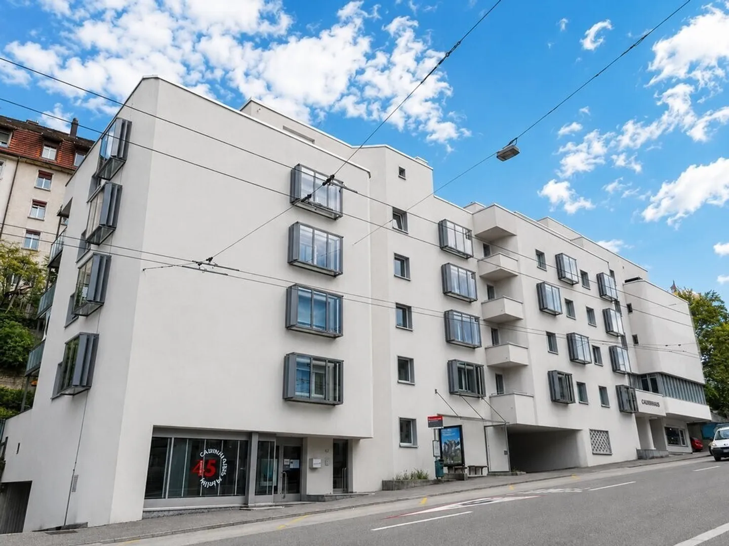 Appartement 2.5 pièces avec vue verte couverte - Photo 1 sur 8