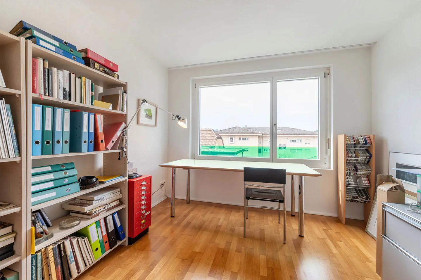 Bright apartment with high living quality in a central location - Photo 5 of 11