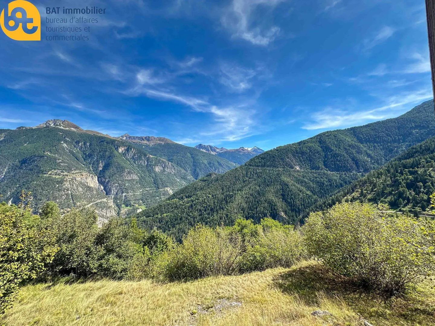 Apartment for rent - Photo 2 of 12