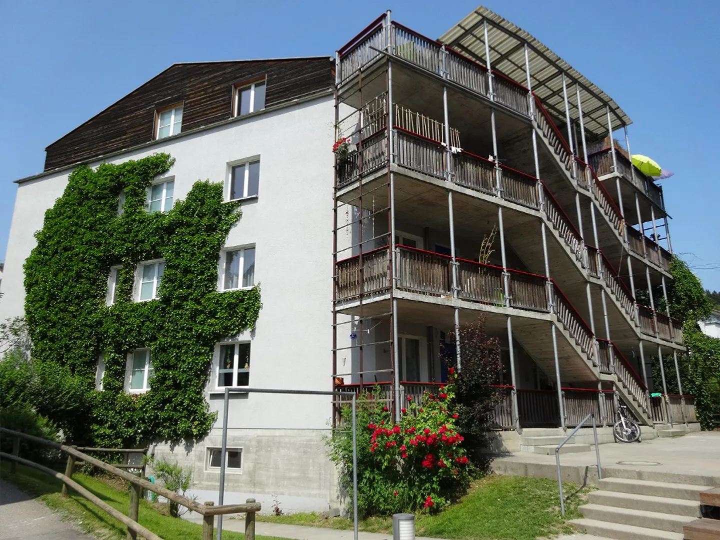 Appartamento familiare parzialmente ristrutturato nel quartiere Remishueb - Foto 13 di 15