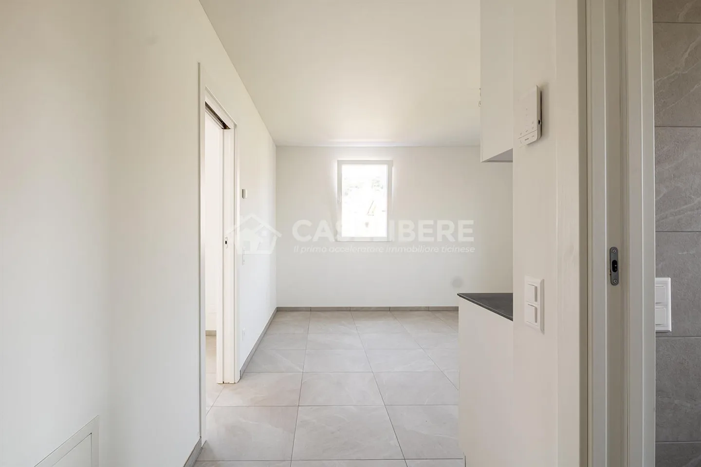 NEW 2.5 ROOMS IN STABIO - Photo 1 of 8