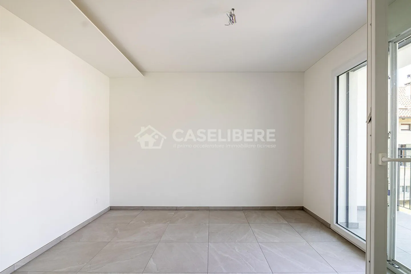 NEW 2.5 ROOMS IN STABIO - Photo 6 of 8