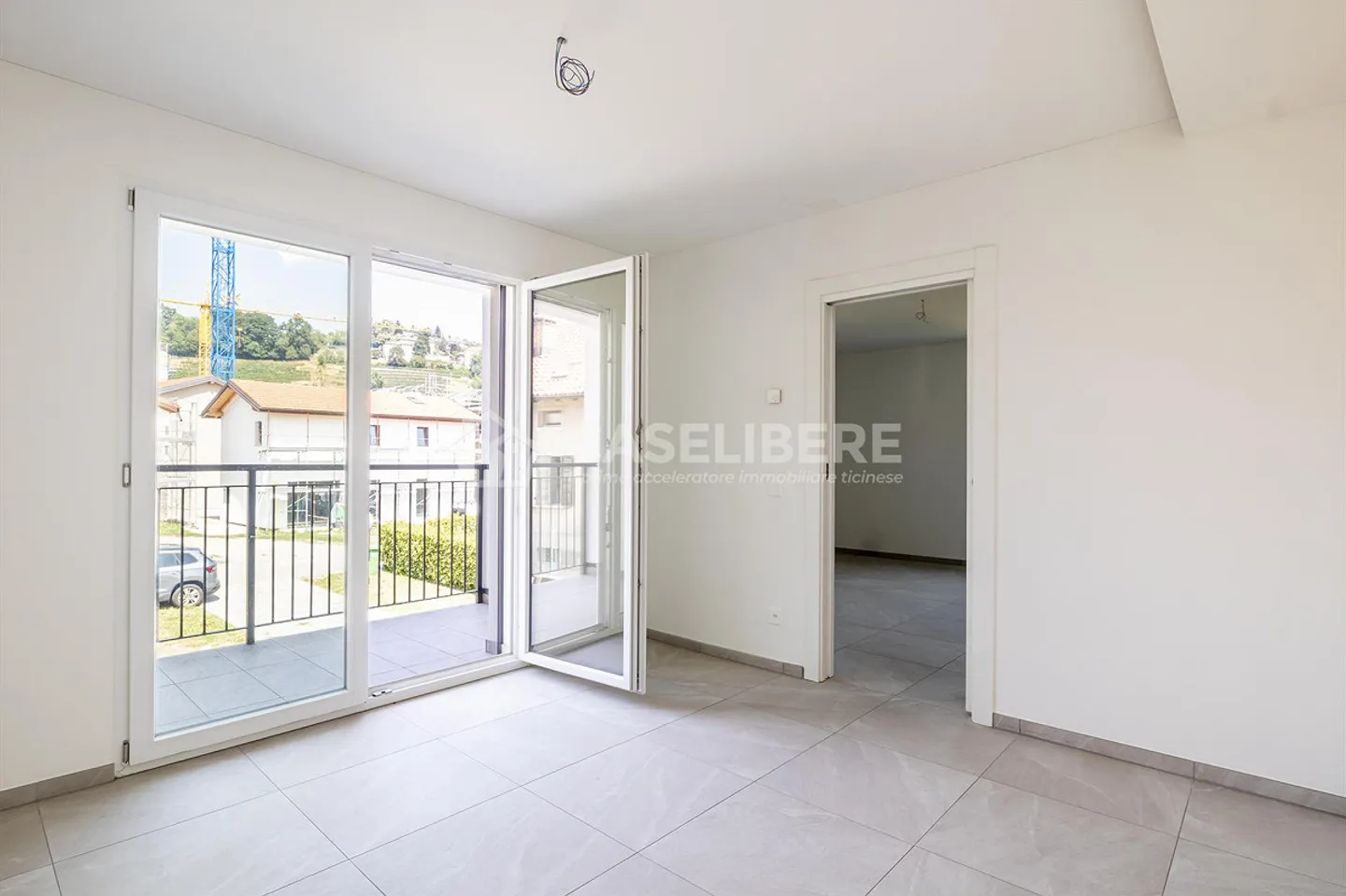 NEW 2.5 ROOMS IN STABIO - Photo 7 of 8