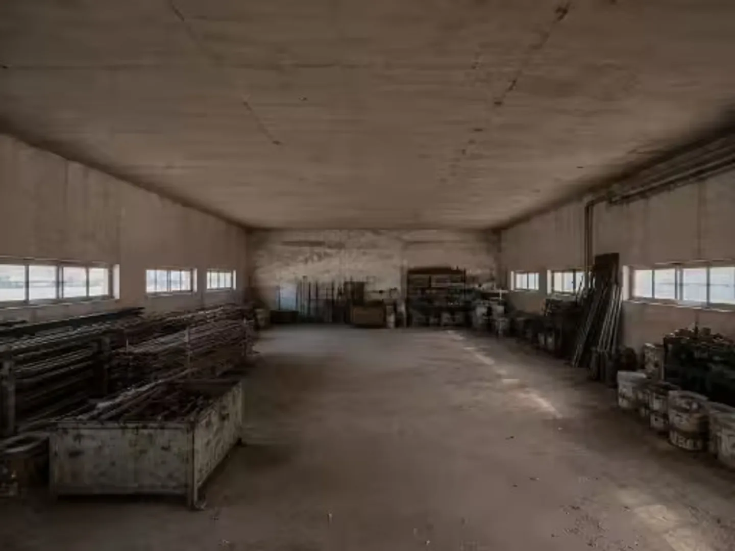 Espace de stockage spacieux - Photo 1 sur 1