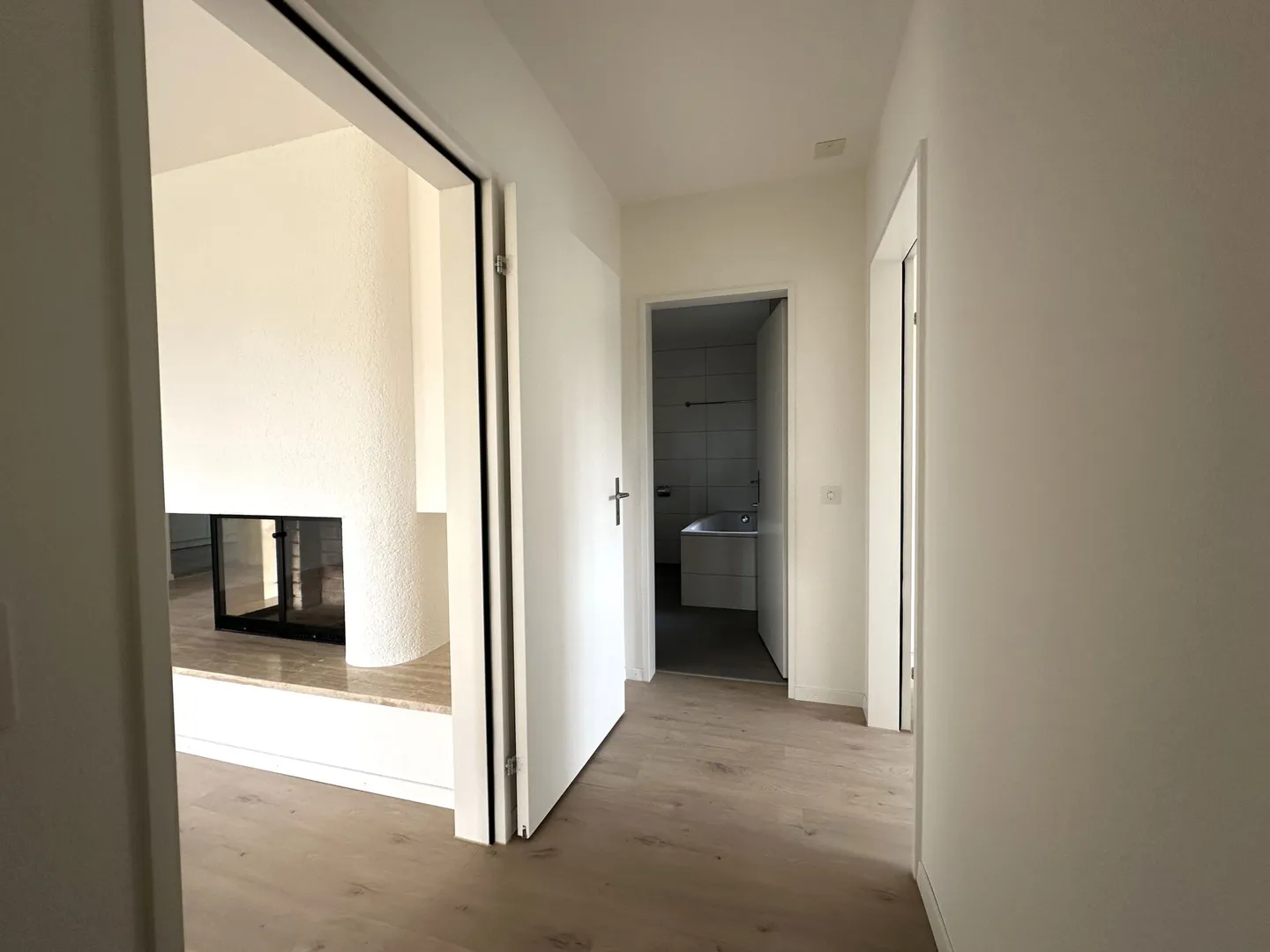 Appartement lumineux avec espace de jardin - Photo 6 sur 16