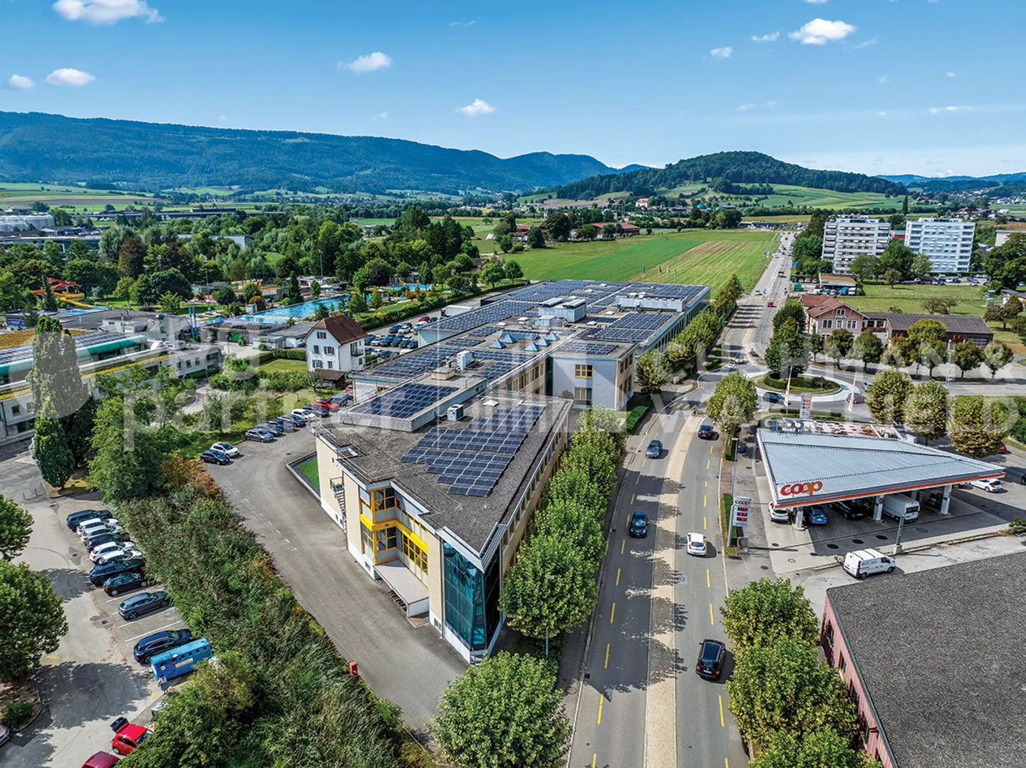 STAND 63 - Areas for Innovative Companies in the Center of the Jura - Photo 1 of 10