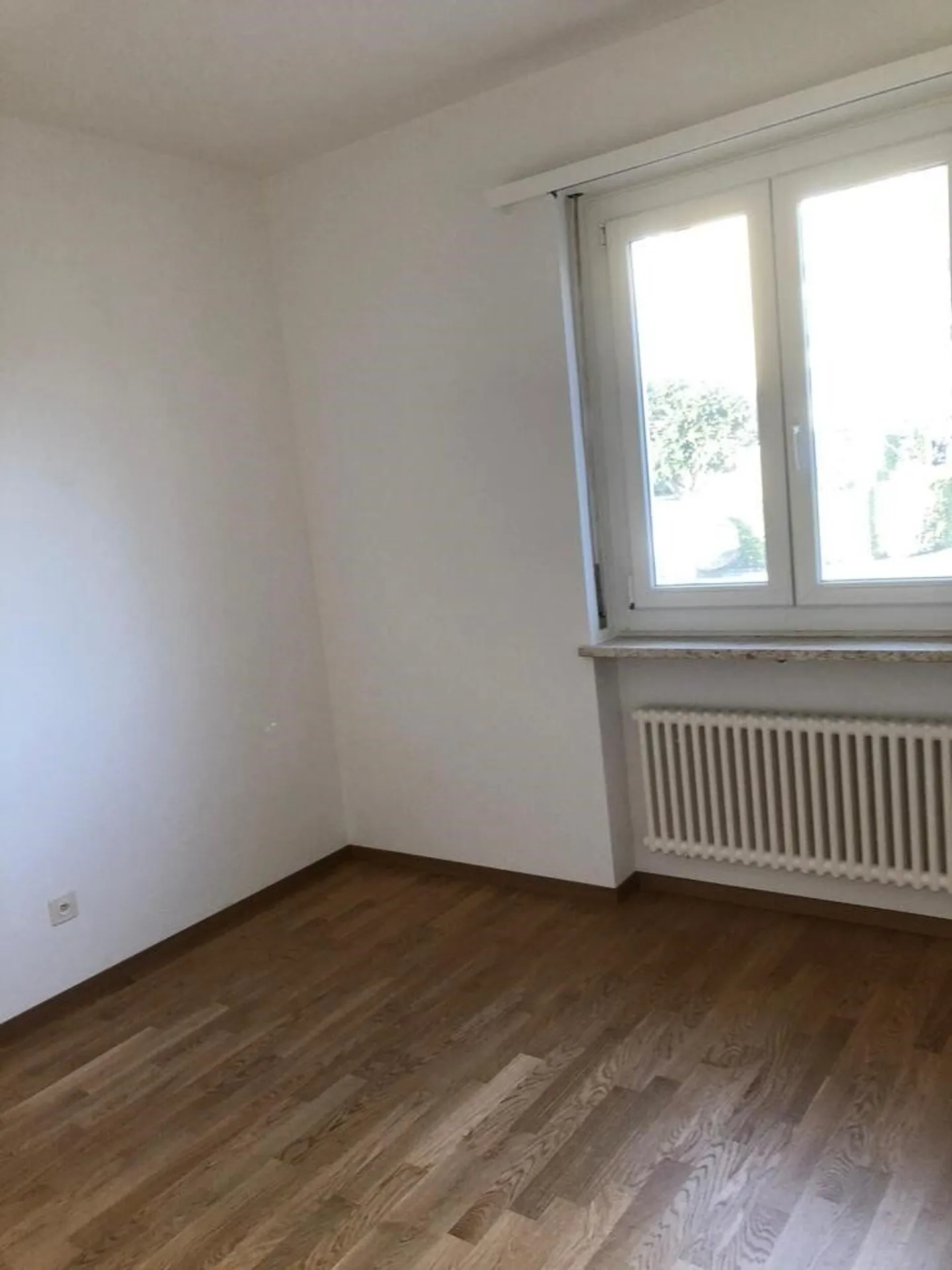 Wir vermieten eine geräumige und renovierte Wohnung, erster Monat kostenlos - Foto 3 von 5