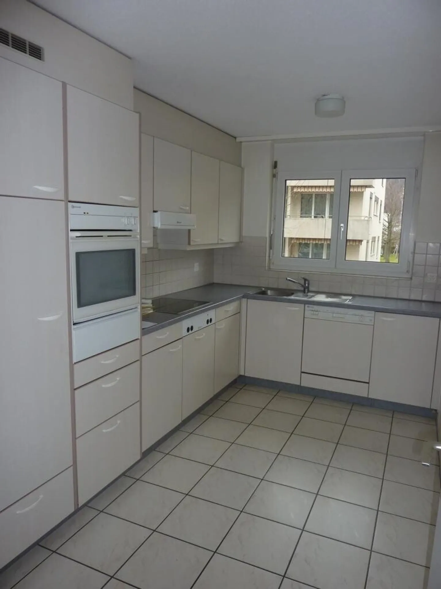 Appartamento 3 ½ locali al 2° piano - Foto 4 di 9