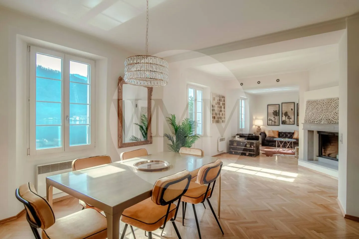 Historical Palazzo with Lake View in Morcote - Photo 1 of 20