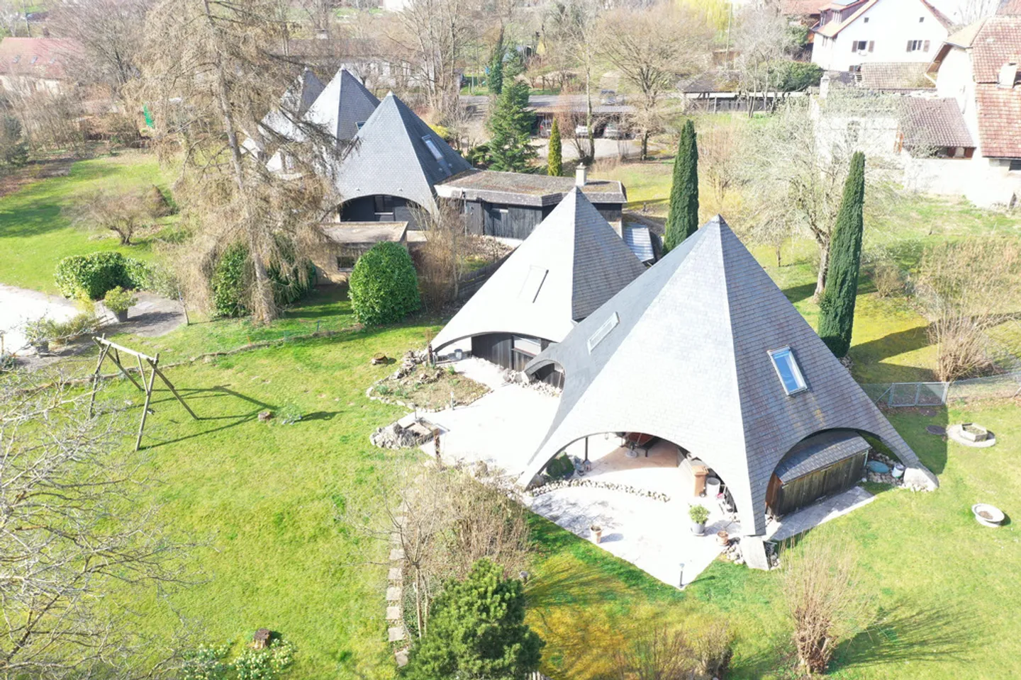 Casa a schiera ispirata ai Trulli - Foto 2 di 12