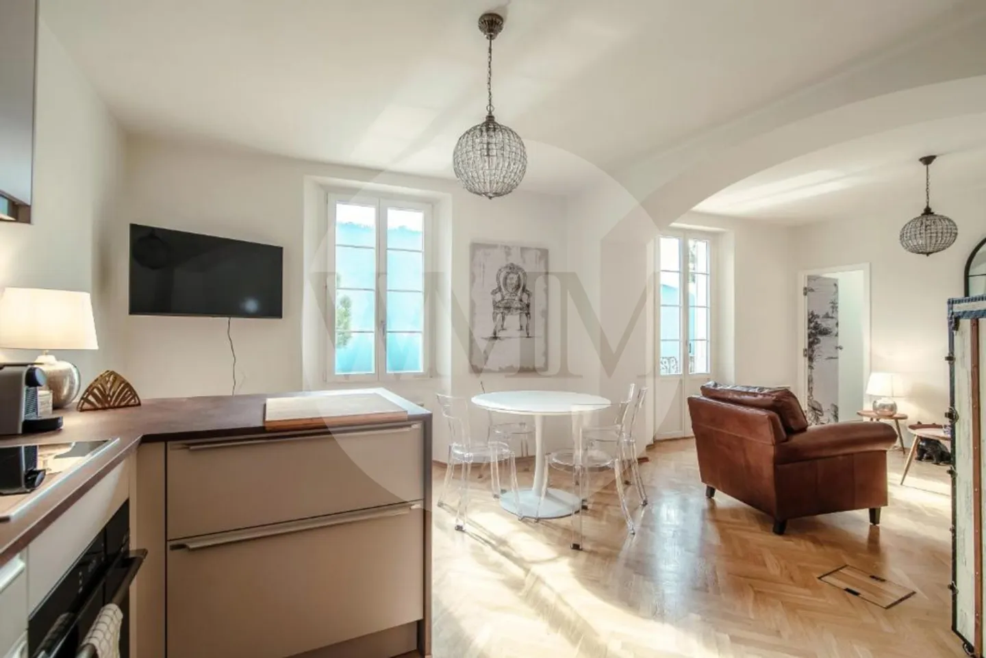 Historical Palazzo with Lake View in Morcote - Photo 10 of 20