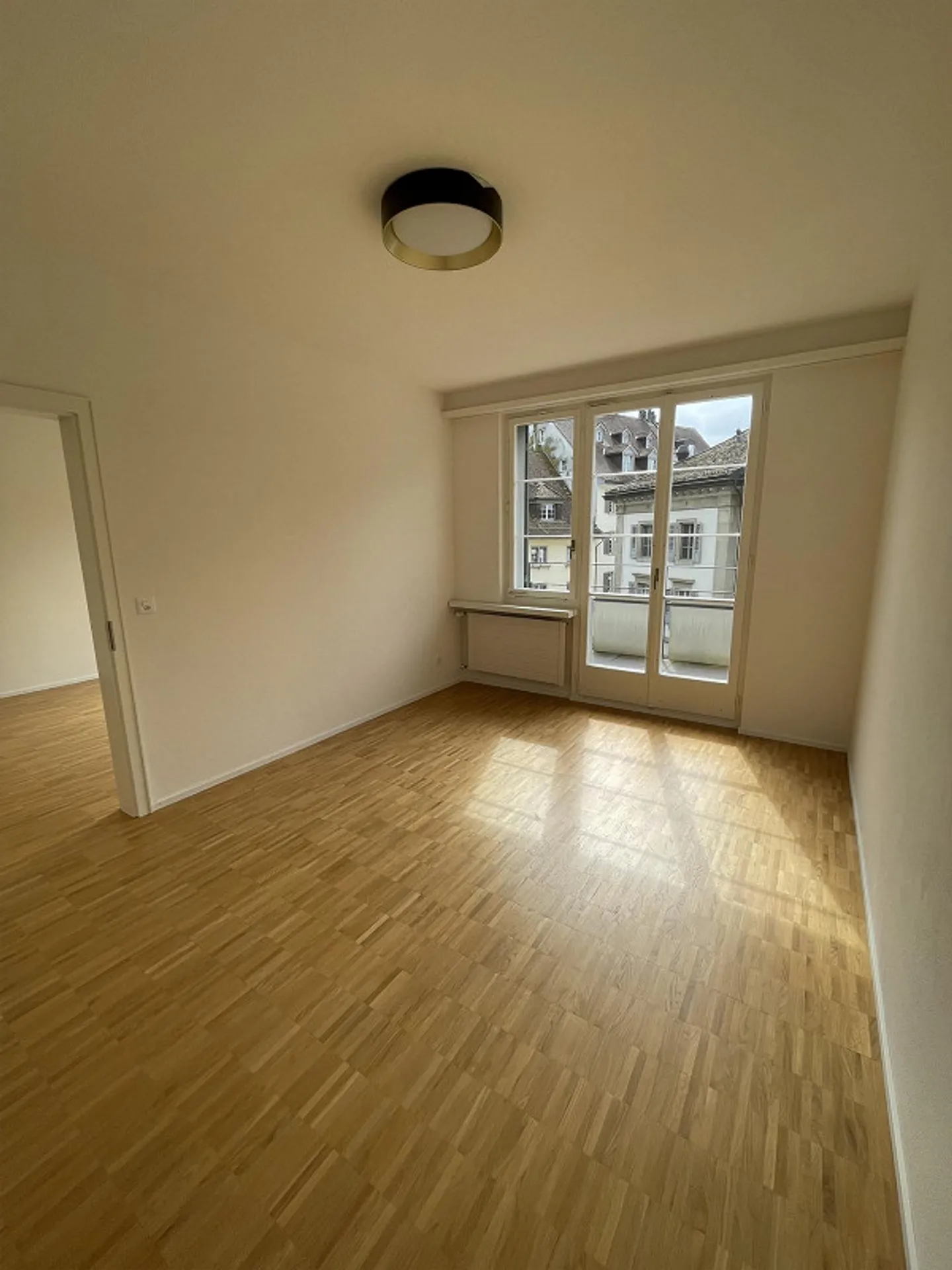 Appartamento 2 locali nel centro della città vecchia in affitto - Foto 2 di 9
