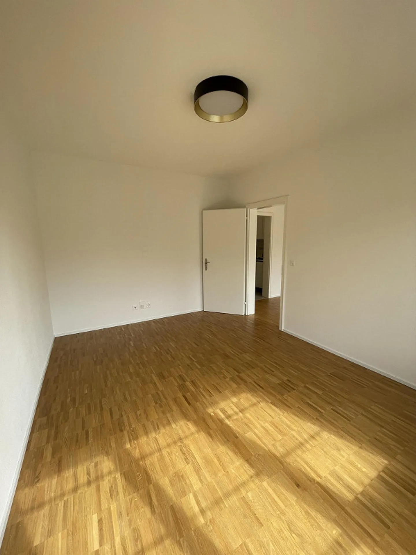 Appartamento 2 locali nel centro della città vecchia in affitto - Foto 3 di 9