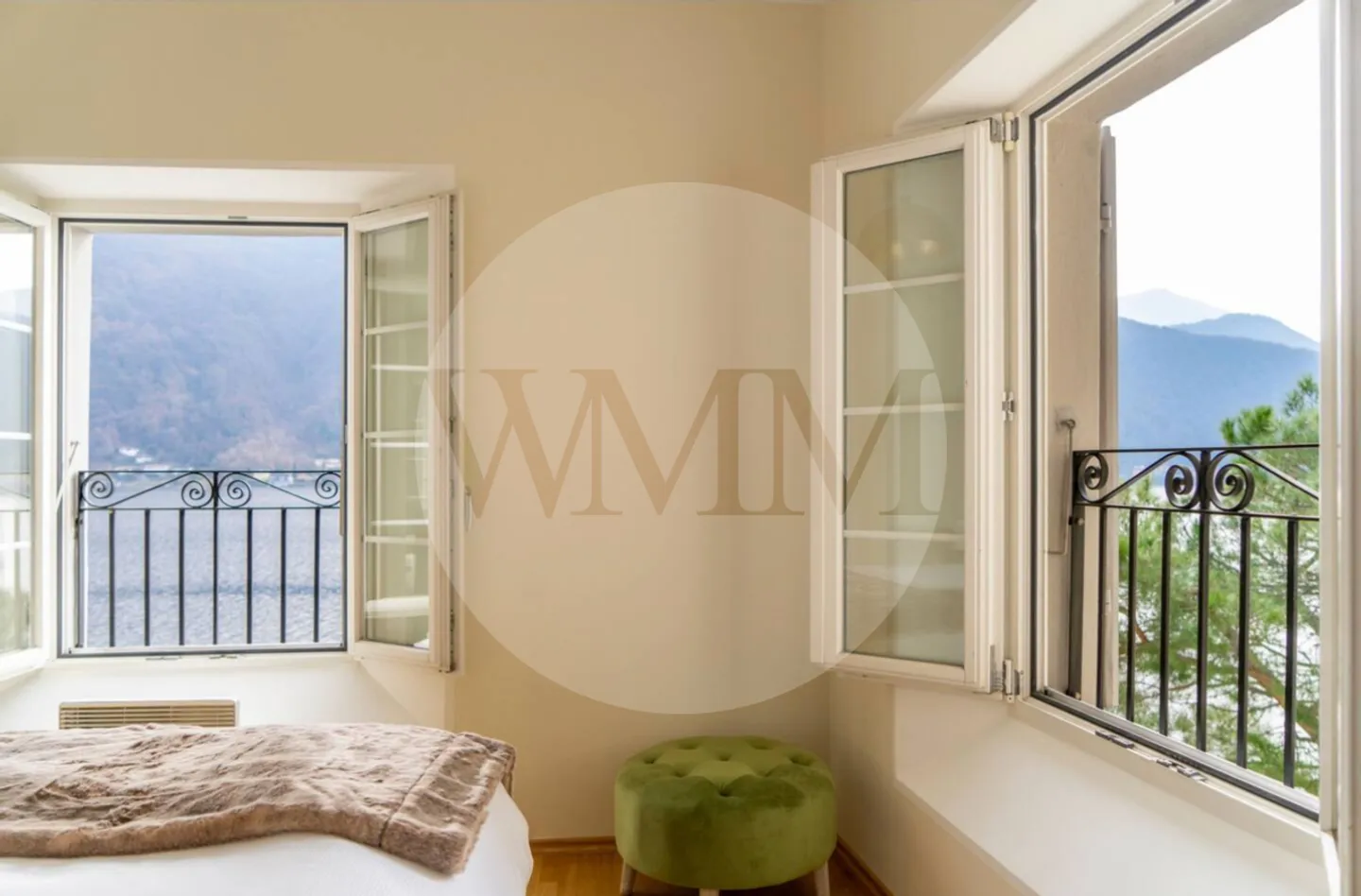Historical Palazzo with Lake View in Morcote - Photo 14 of 20