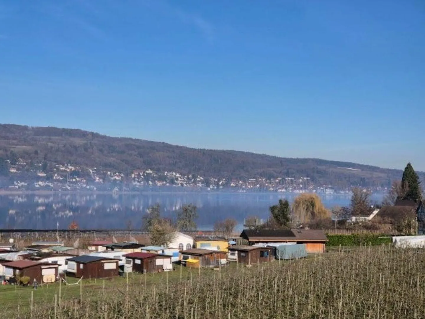 Appartamento attico ristrutturato con vista lago in affitto - Foto 1 di 10