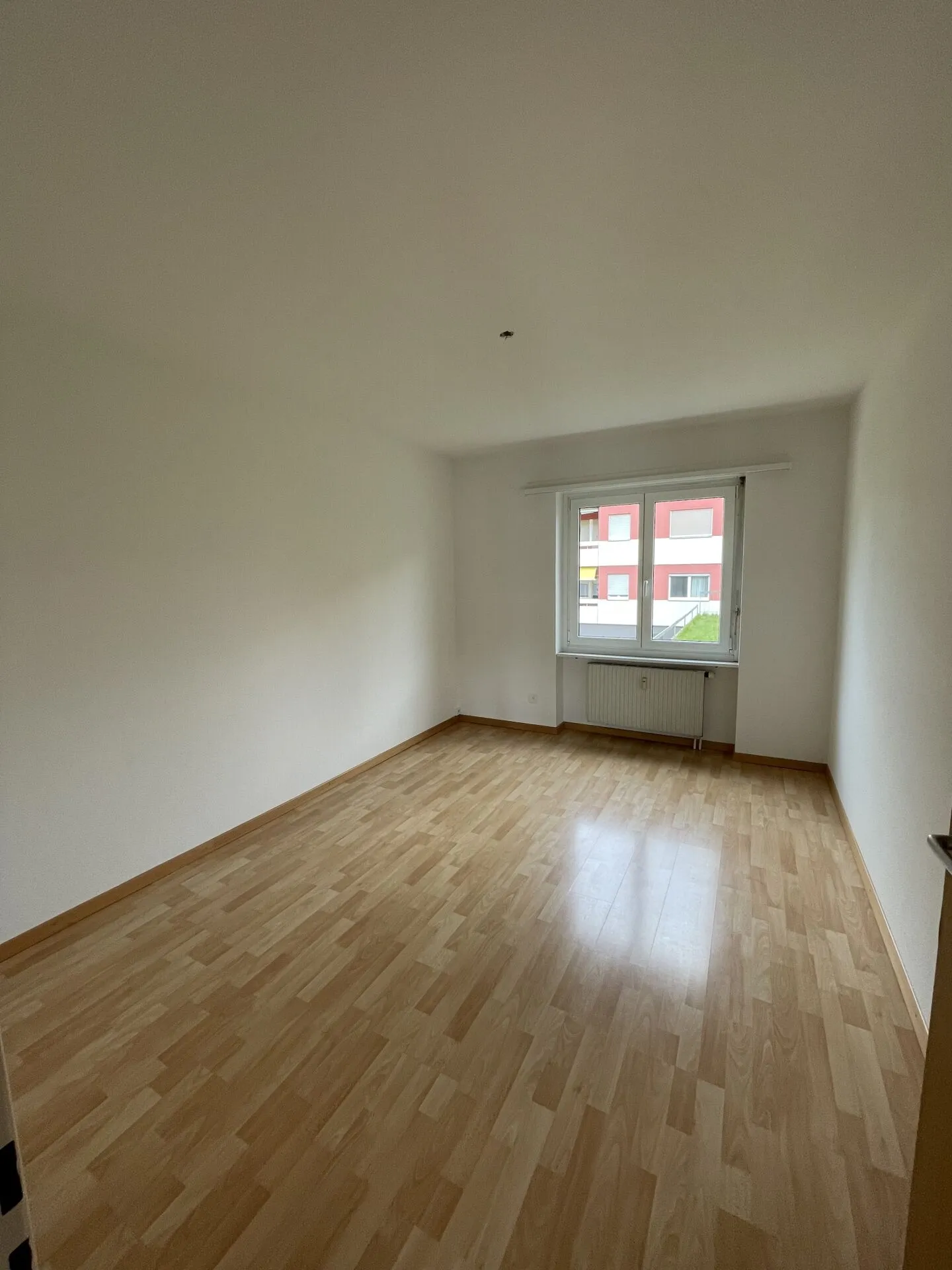 Refreshed 3.5-room apartment on the 1st floor - with the best view of the green landscape in Hindelbank for rent! - Photo 5 of 9