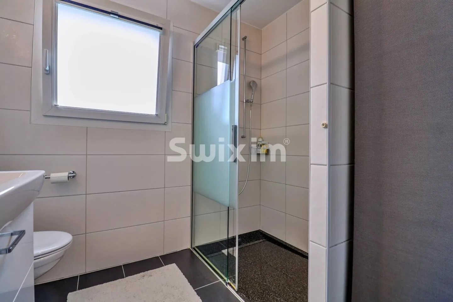 Charmante Penthouse in Châtel-St-Denis - Foto 7 von 8