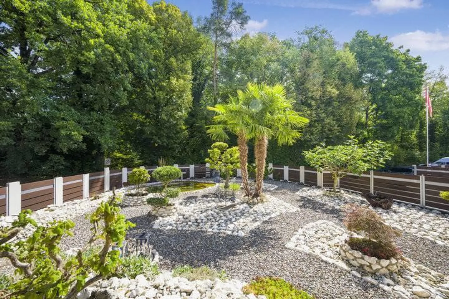 VILLA CON GIARDINO D'INVERNO, PISCINA E APPARTAMENTO - Foto 7 di 8