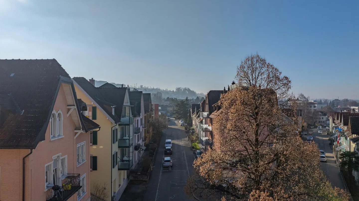 Modern 3.5-room apartment in a charming 4-party house with balcony - Photo 12 of 12