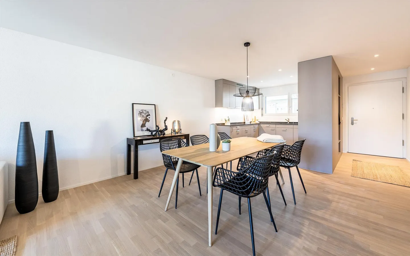 Appartamento 4.5 stanze a Neuhausen am Rheinfall - Foto 3 di 9