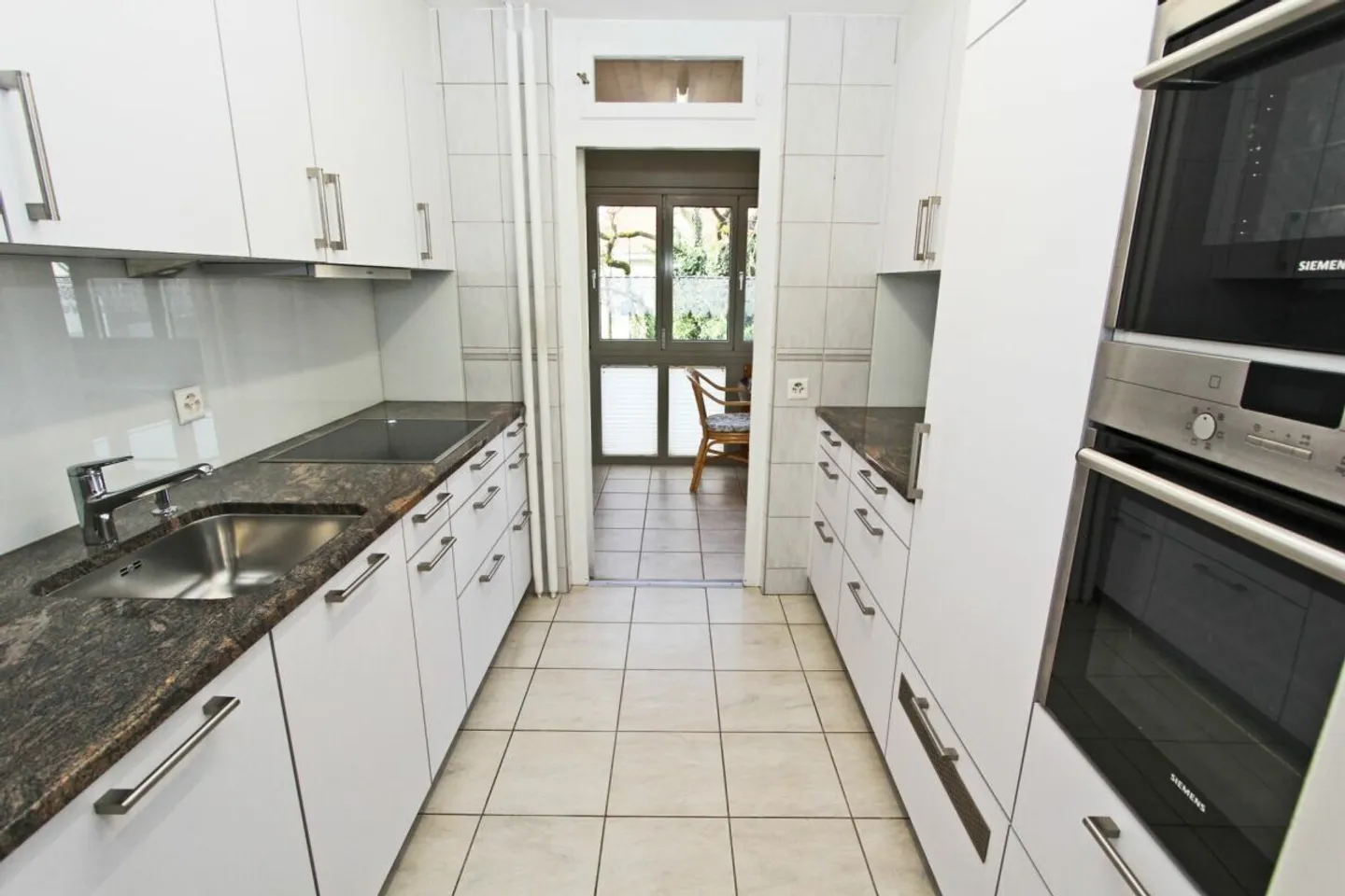 Appartamento in affitto - Foto 3 di 12