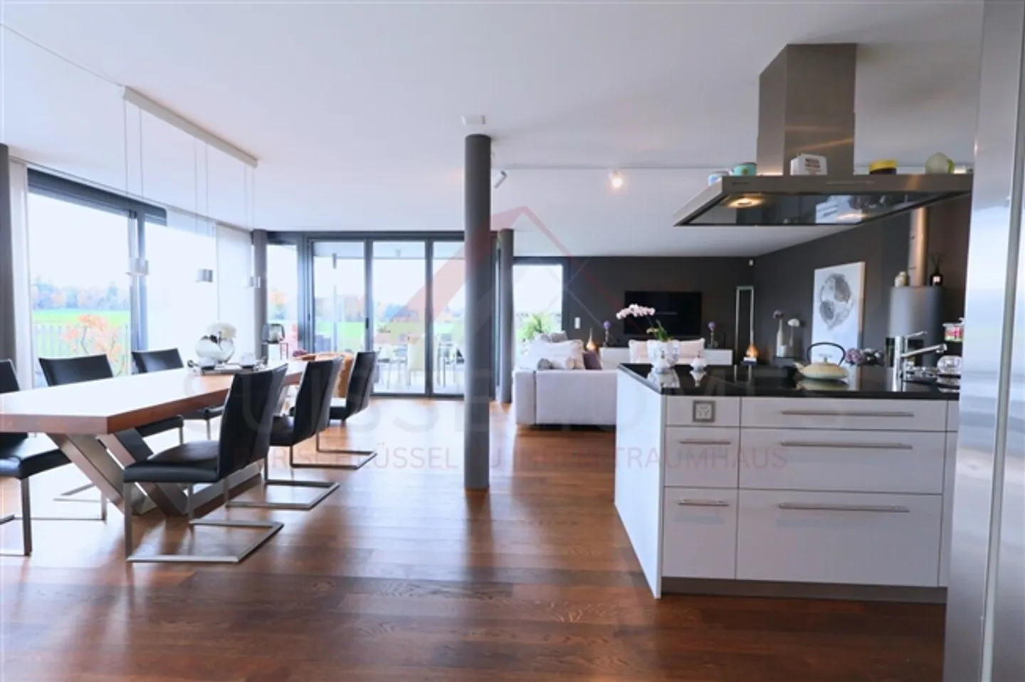 «Exklusive 4.5-Zimmer-Attikawohnung mit grosszügiger Terrasse und hochwertiger Ausstattung in Hindelbank» - Foto 11 von 20