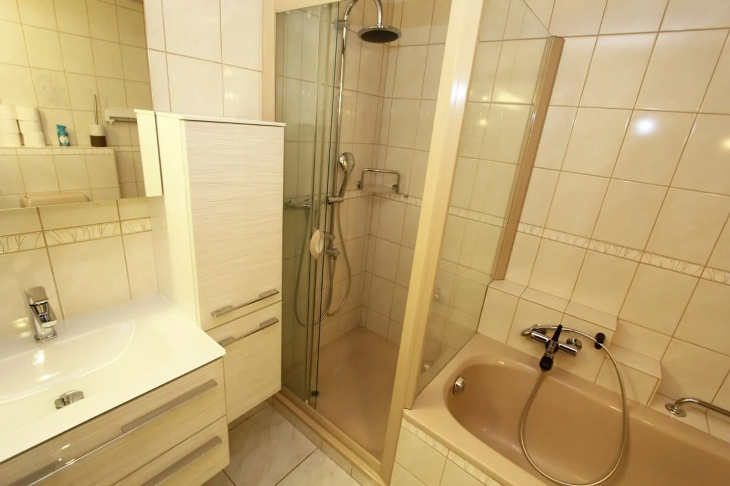 Appartamento in affitto - Foto 9 di 12