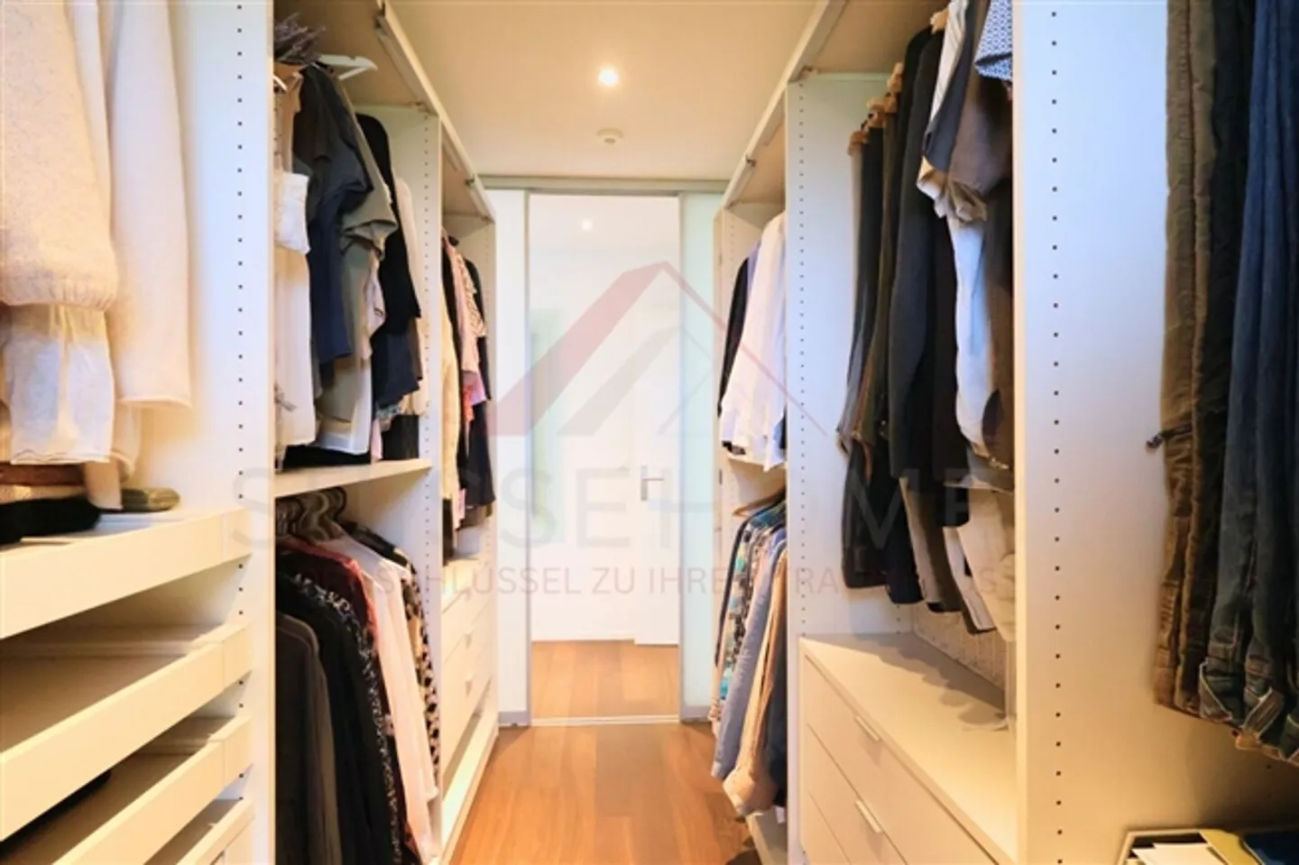 «Exklusive 4.5-Zimmer-Attikawohnung mit grosszügiger Terrasse und hochwertiger Ausstattung in Hindelbank» - Foto 20 von 20