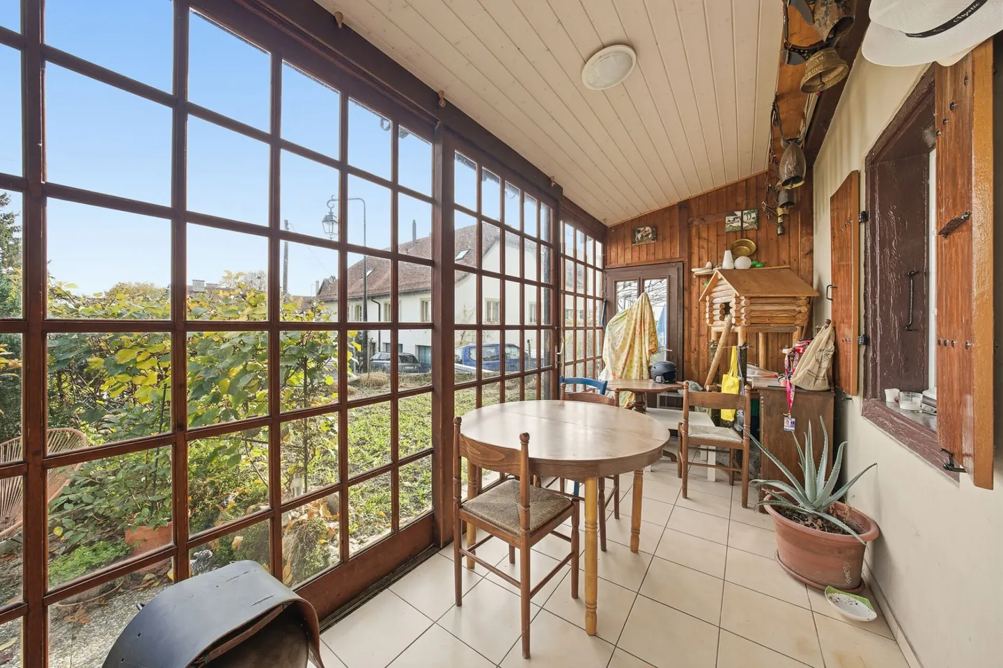 Charming village house to renovate - Photo 3 of 12