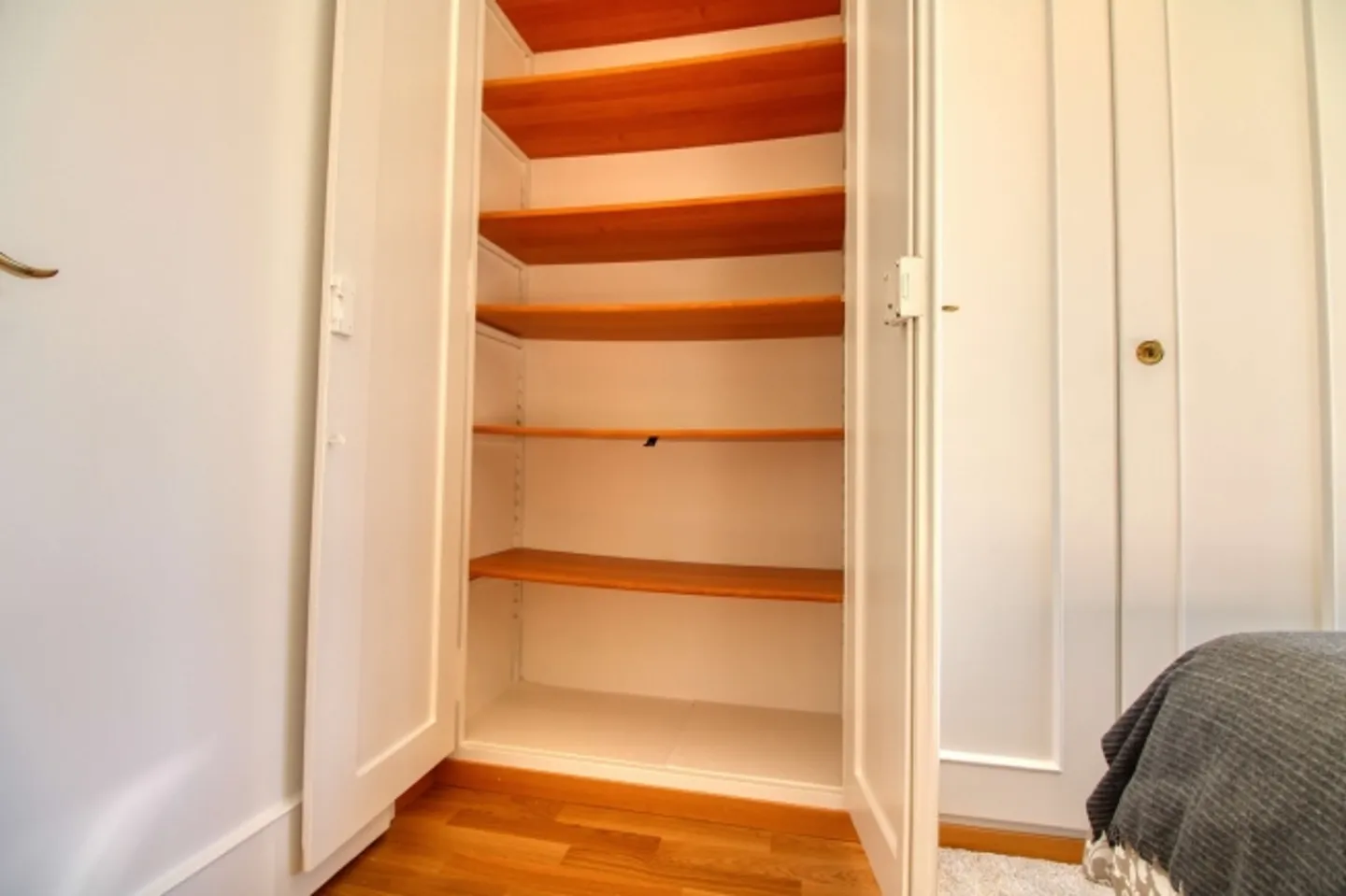 Shared penthouse in the center of Lausanne - Photo 5 of 13