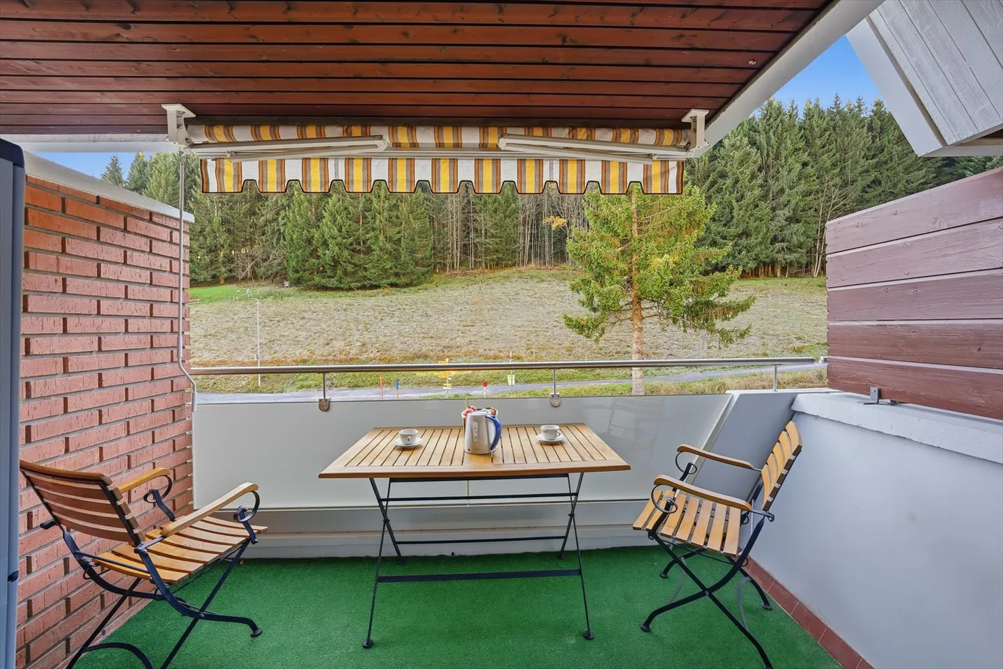 Fully furnished 2.5 room apartment - Photo 11 of 11