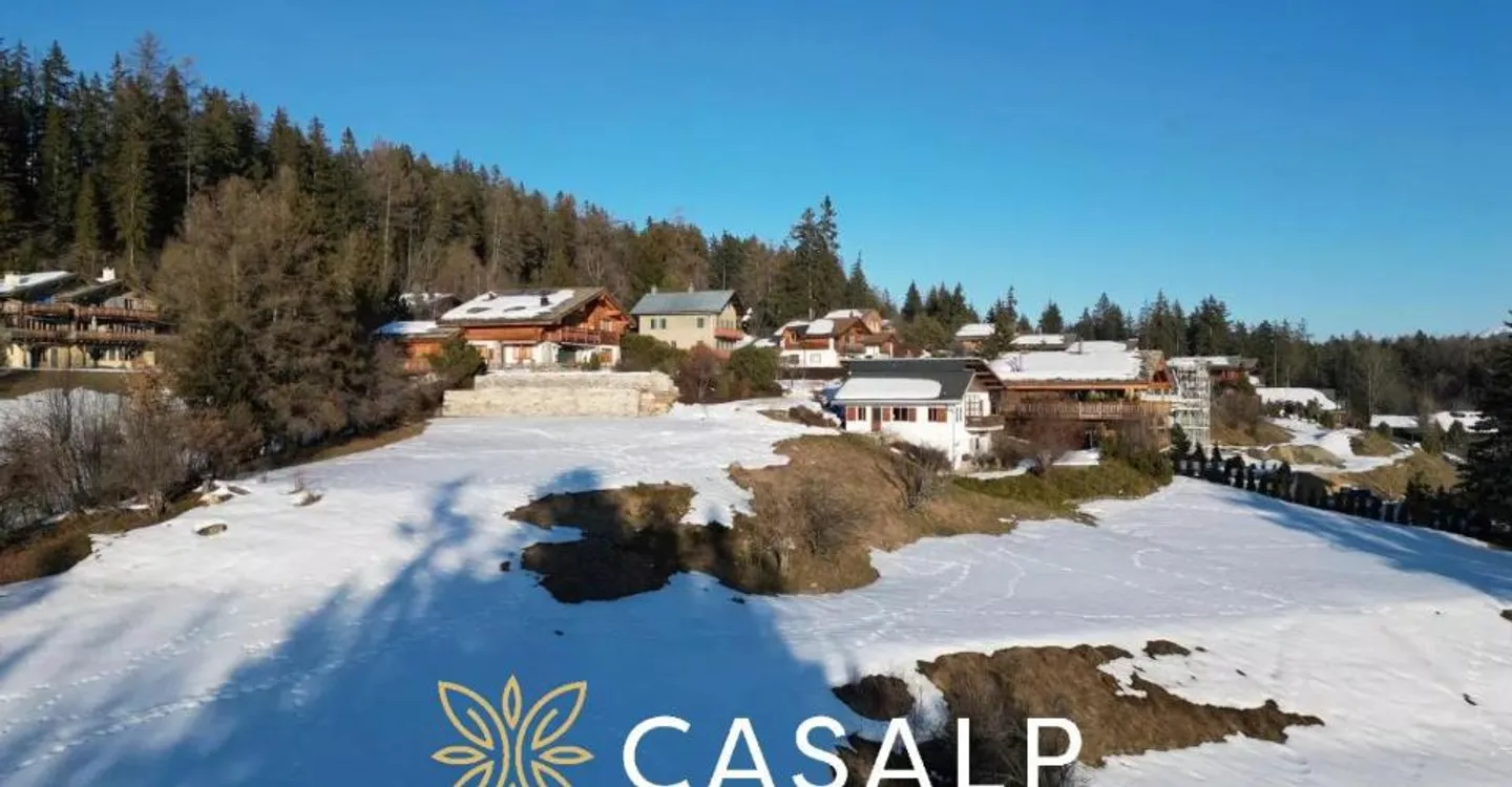 Terreno Esclusivo a Crans-Montana - Foto 3 di 8