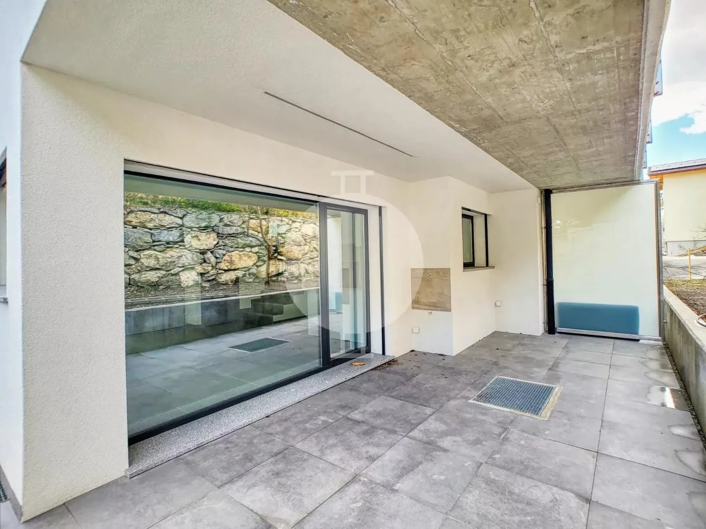 Superba villa contemporanea e a schiera nel villaggio di Grimisuat - Foto 4 di 13